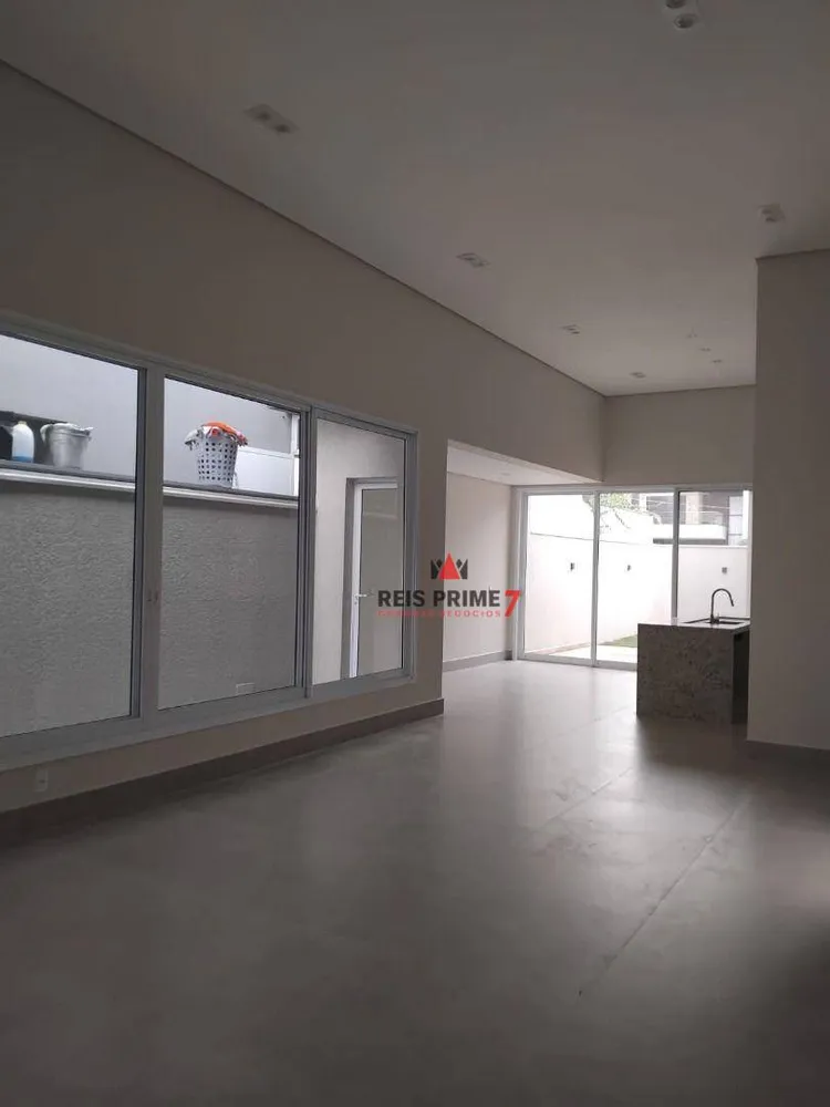 Casa, 3 quartos, 230 m² - Foto 6