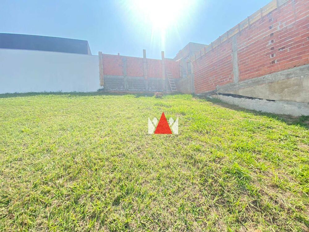 Loteamento e Condomínio, 150 m² - Foto 1