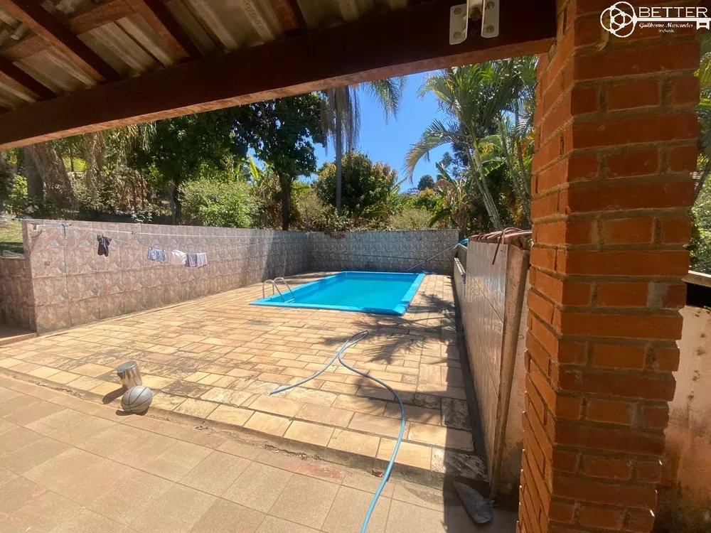 Chácara, 3 quartos, 2500 m² - Foto 1