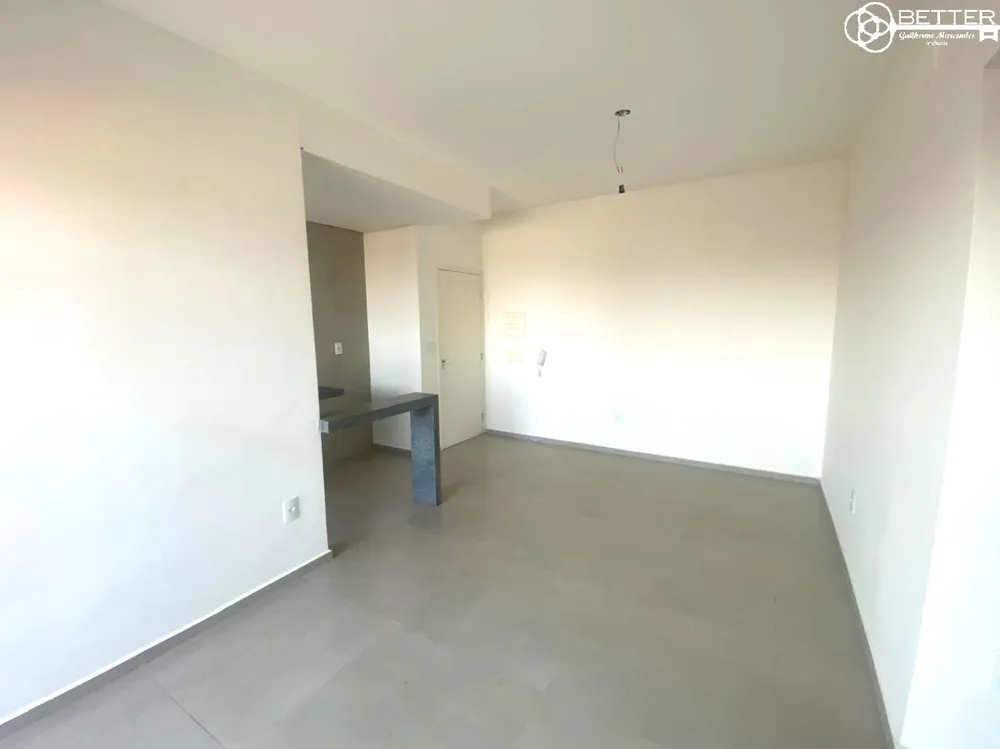 Apartamento, 3 quartos, 74 m² - Foto 2