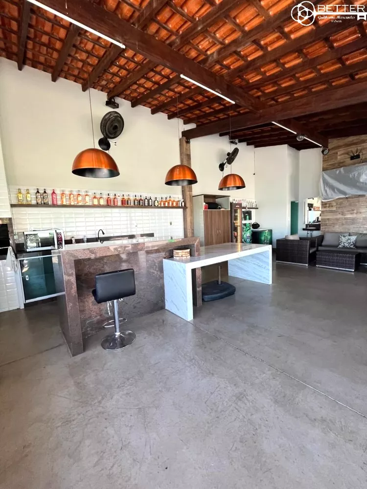 Chácara, 3 quartos, 1800 m² - Foto 2