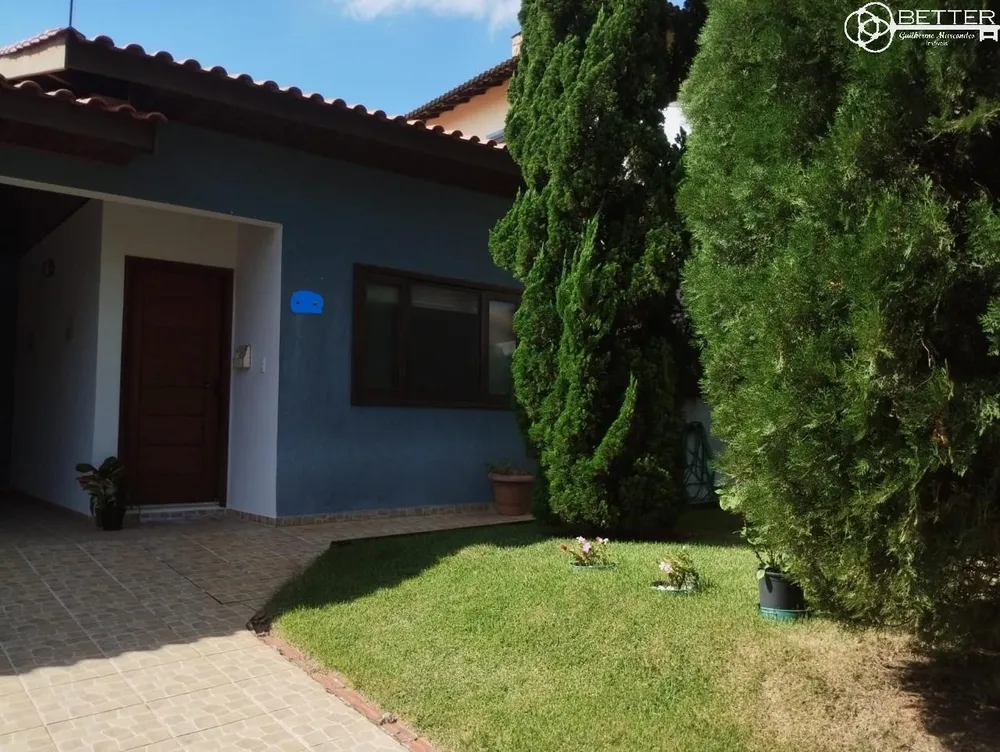 Casa, 3 quartos, 327 m² - Foto 1