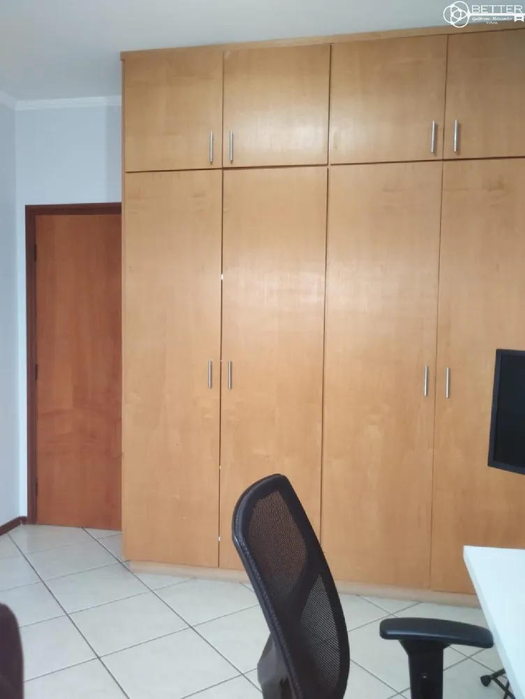 Casa, 3 quartos, 327 m² - Foto 4