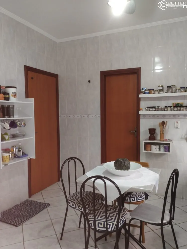 Casa, 3 quartos, 327 m² - Foto 10