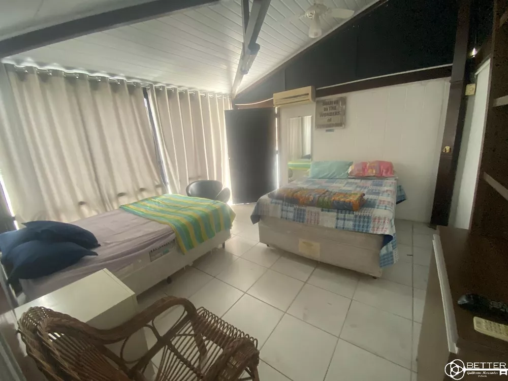Apartamento, 3 quartos, 220 m² - Foto 1