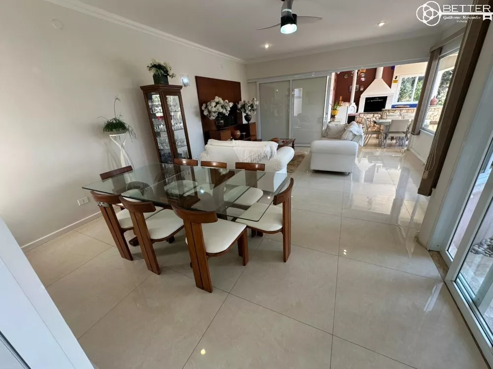 Casa, 4 quartos - Foto 1