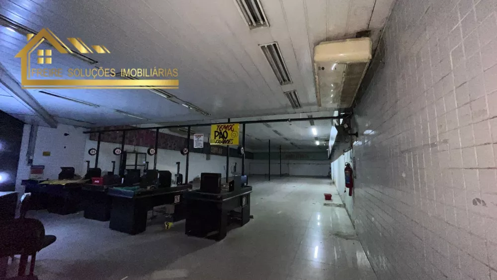 Loja-Salão, 132 m² - Foto 1