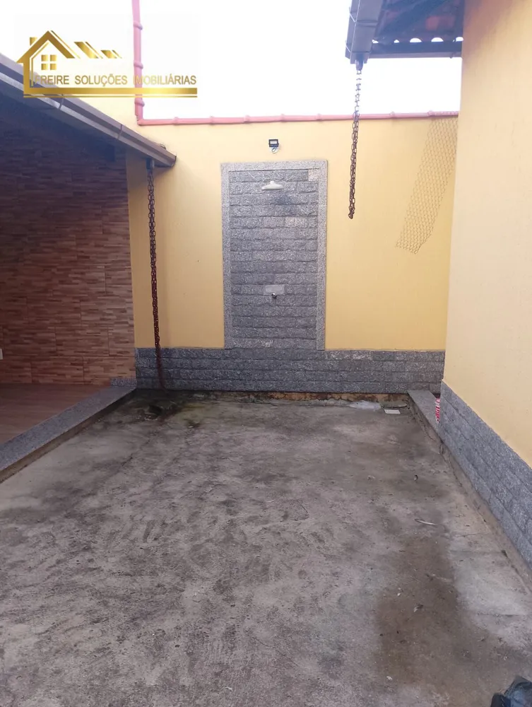 Casa, 3 quartos, 210 m² - Foto 2