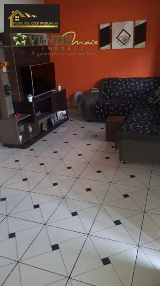 Casa, 3 quartos, 280 m² - Foto 1