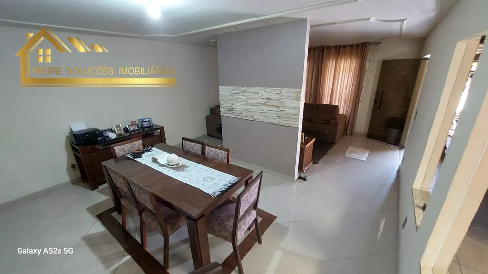 Casa, 3 quartos, 187 m² - Foto 2