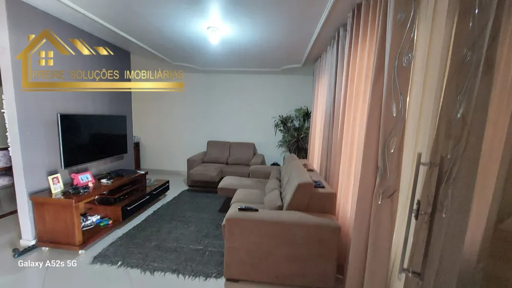 Casa, 3 quartos, 187 m² - Foto 1