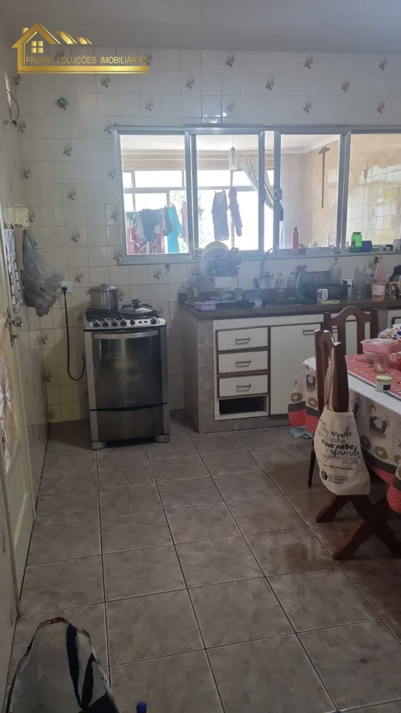 Casa, 3 quartos, 304 m² - Foto 3