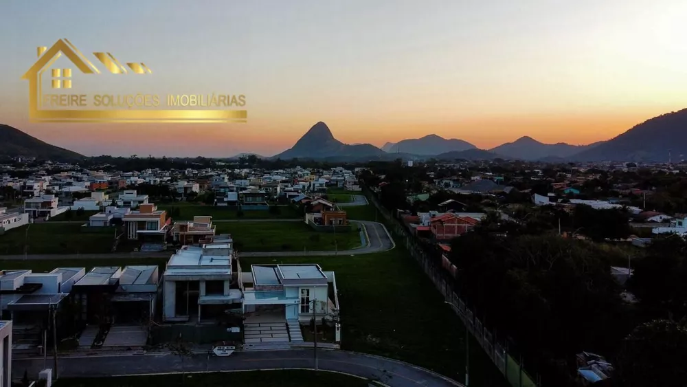 Casa, 3 quartos, 246 m² - Foto 24
