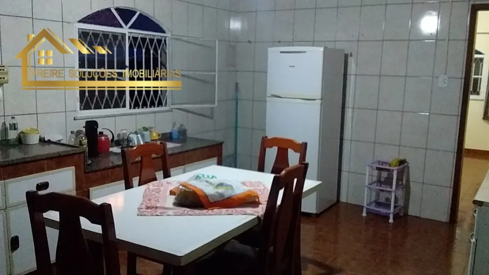 Casa, 7 quartos, 150 m² - Foto 2