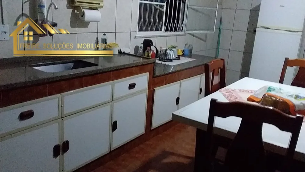 Casa, 7 quartos, 150 m² - Foto 3
