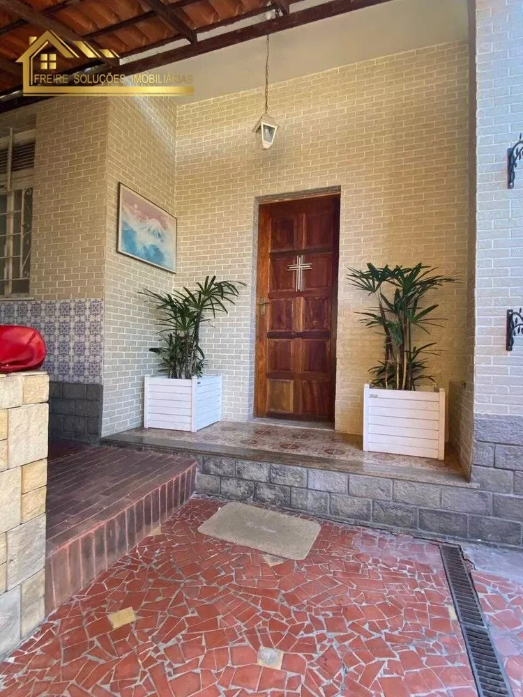 Casa, 4 quartos, 248 m² - Foto 3