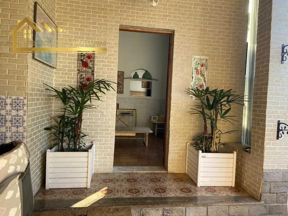 Casa, 4 quartos, 248 m² - Foto 9
