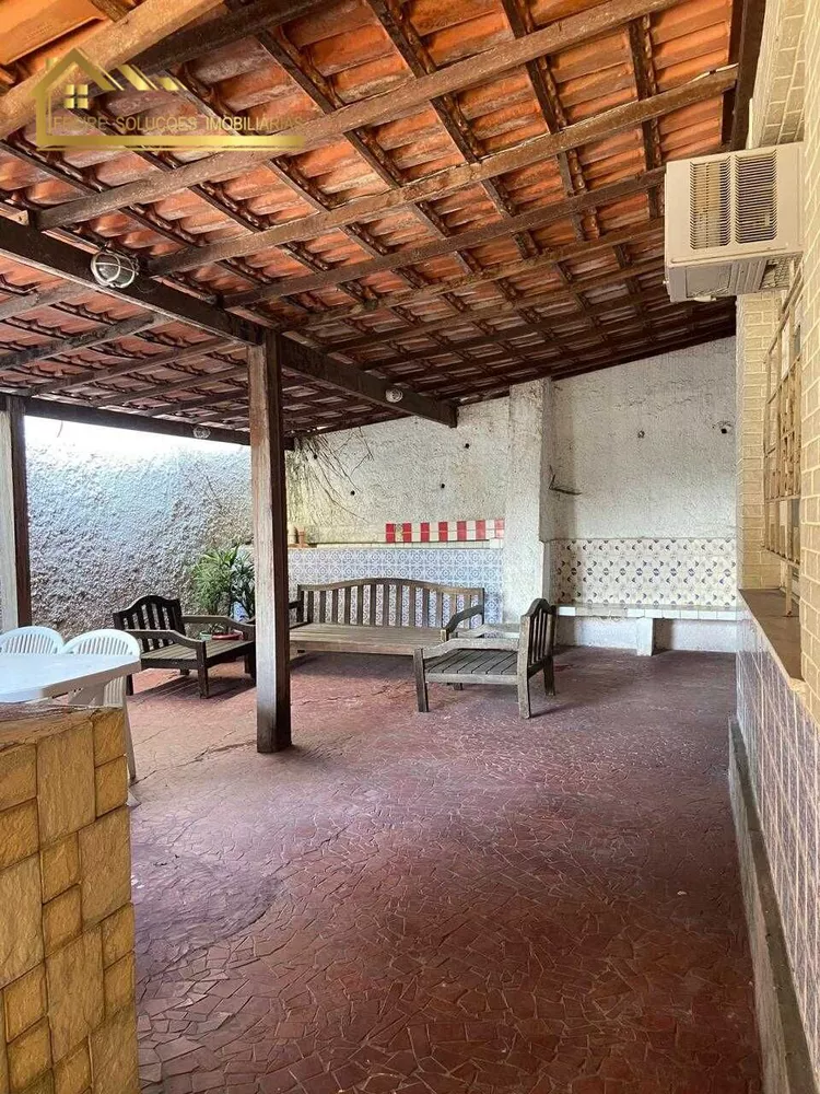 Casa, 4 quartos, 248 m² - Foto 8