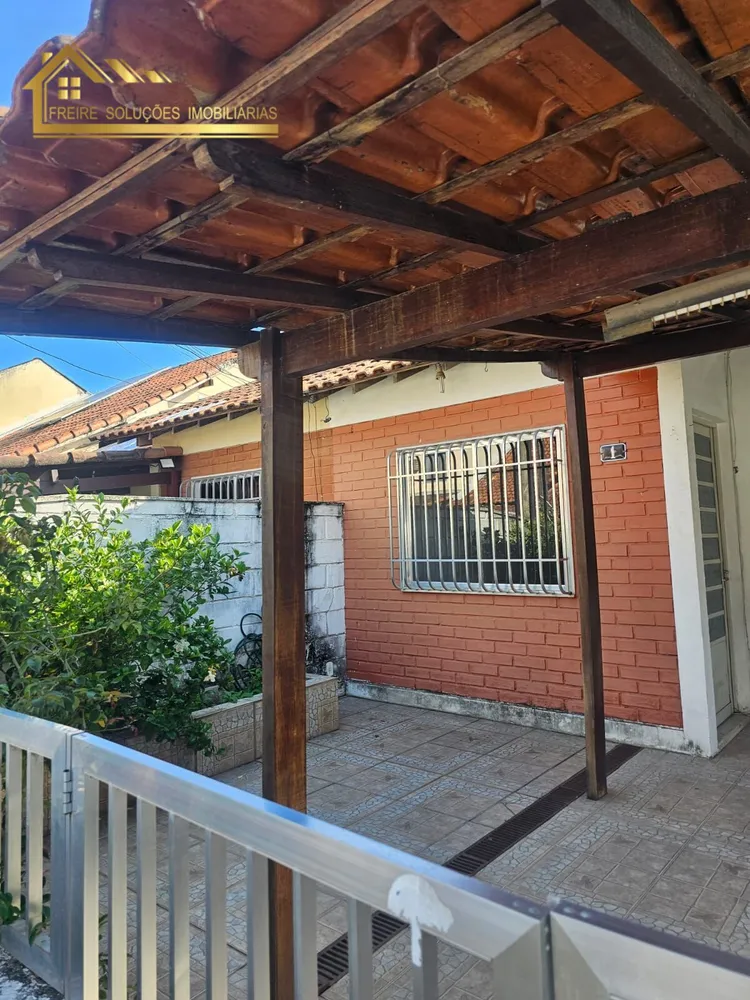 Casa, 3 quartos, 70 m² - Foto 1