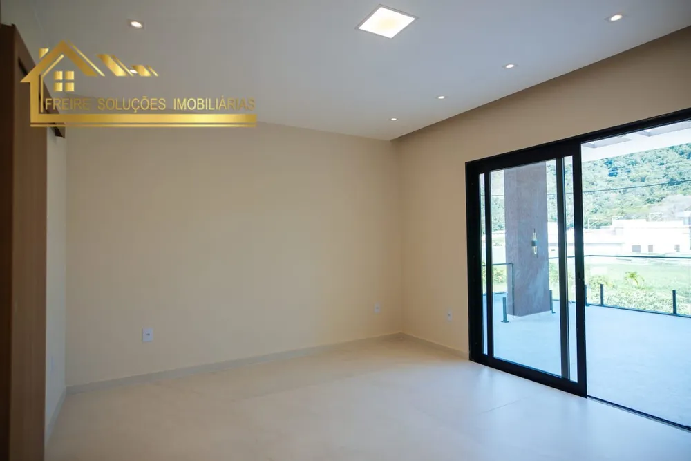 Casa, 3 quartos, 258 m² - Foto 25