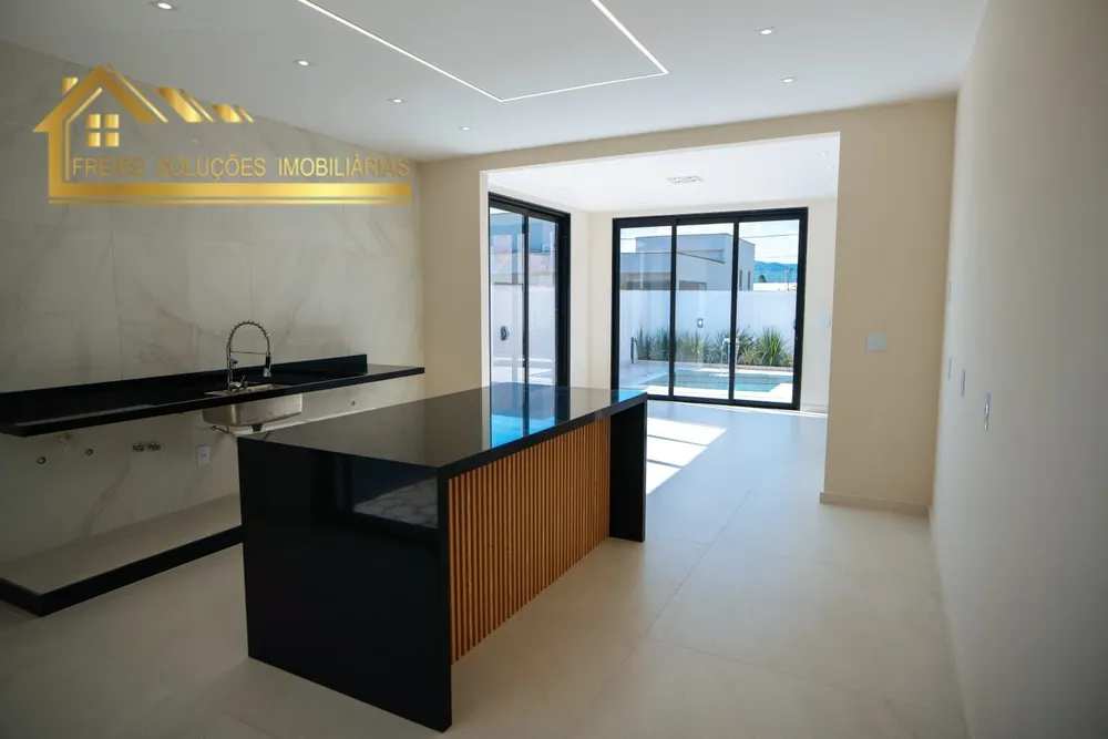 Casa, 3 quartos, 258 m² - Foto 22