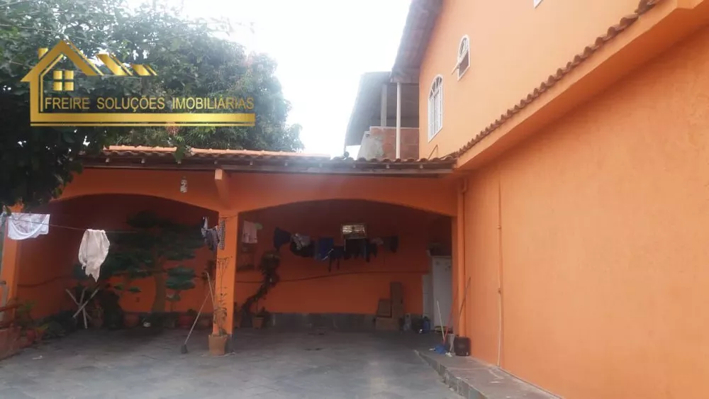 Casa, 4 quartos, 200 m² - Foto 1