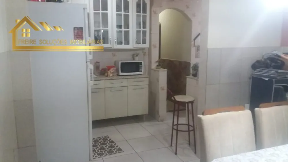 Casa, 4 quartos, 200 m² - Foto 11
