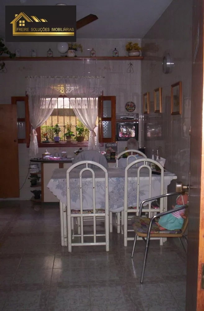 Casa, 4 quartos, 235 m² - Foto 32