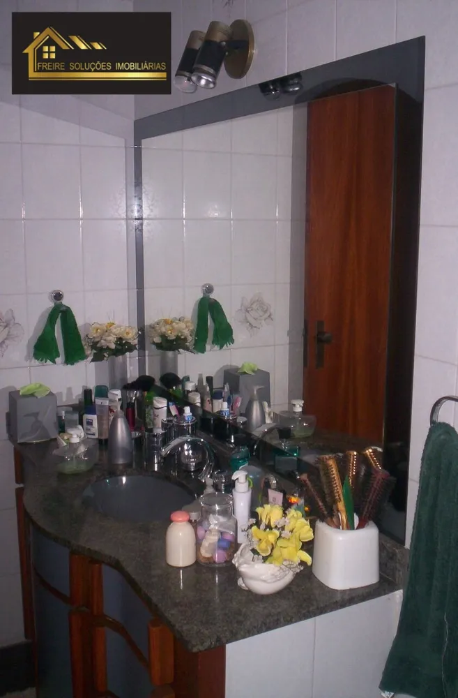 Casa, 4 quartos, 235 m² - Foto 57