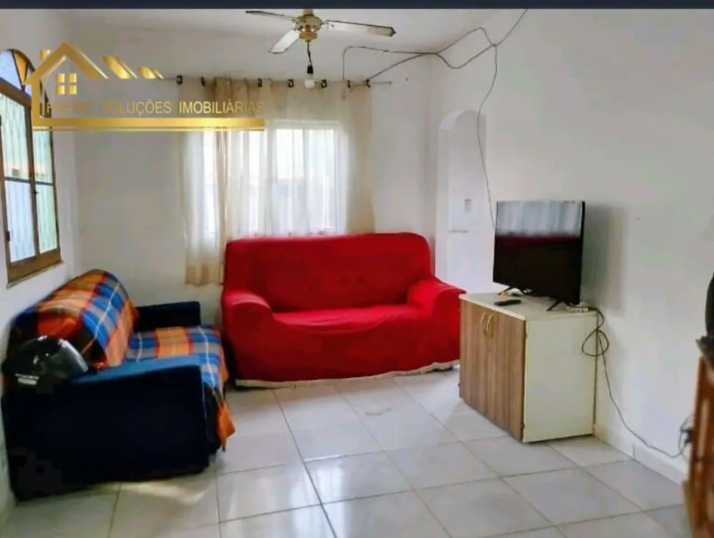 Casa, 2 quartos, 200 m² - Foto 1