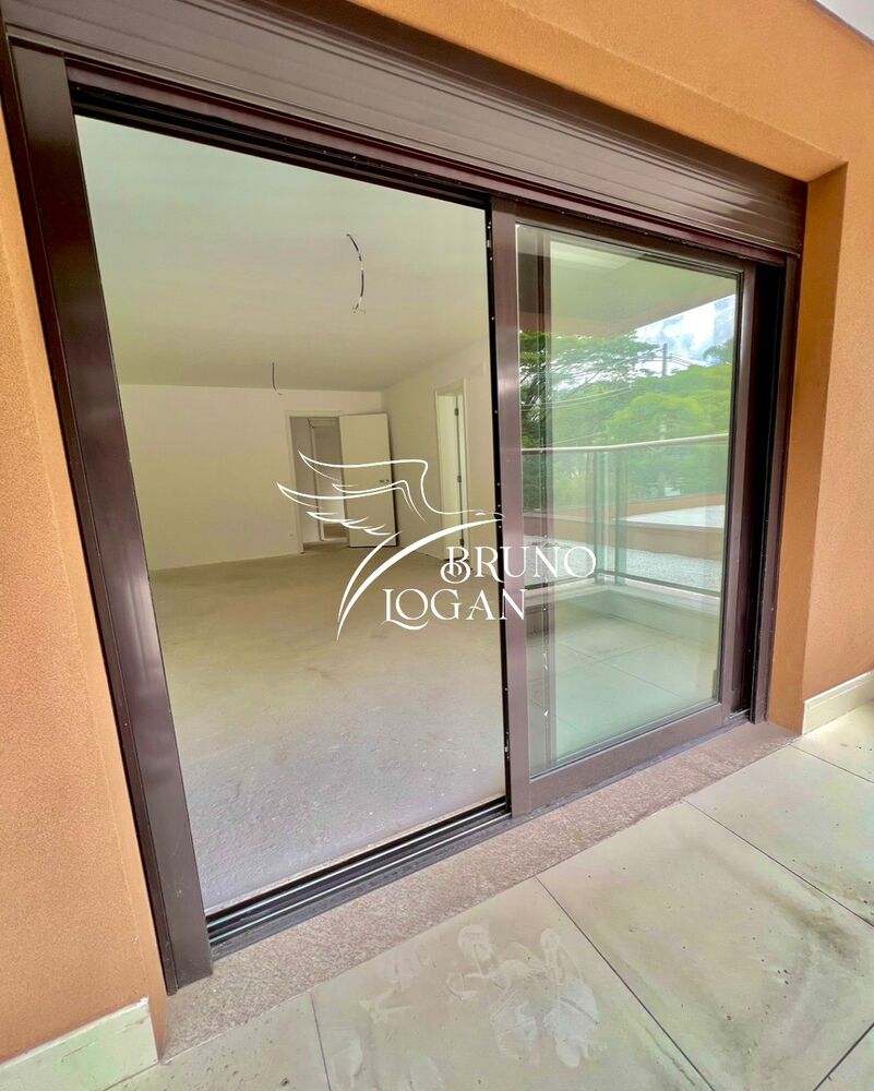 Apartamento, 4 quartos, 240 m² - Foto 1
