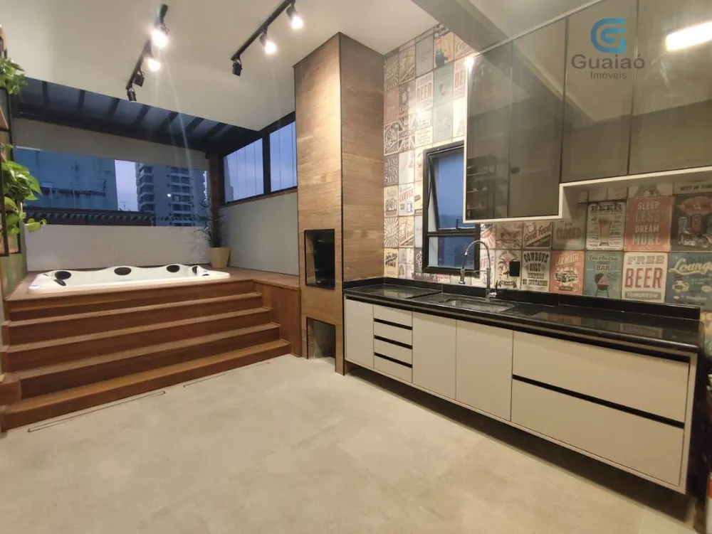 Cobertura, 3 quartos, 159 m² - Foto 3