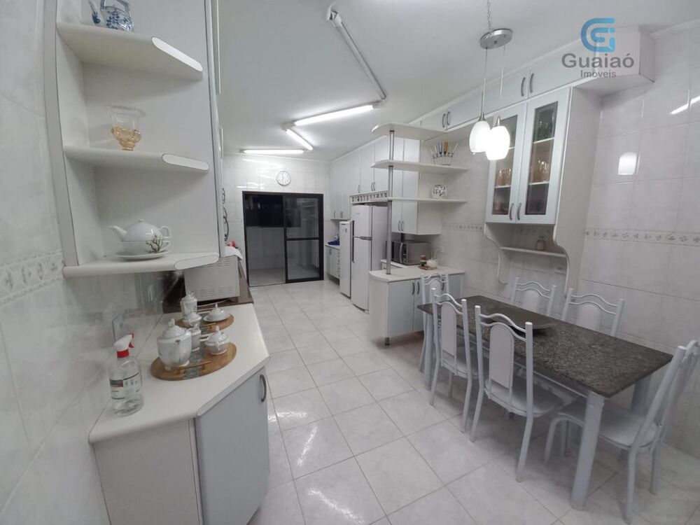 Apartamento à venda com 3 quartos, 138m² - Foto 7