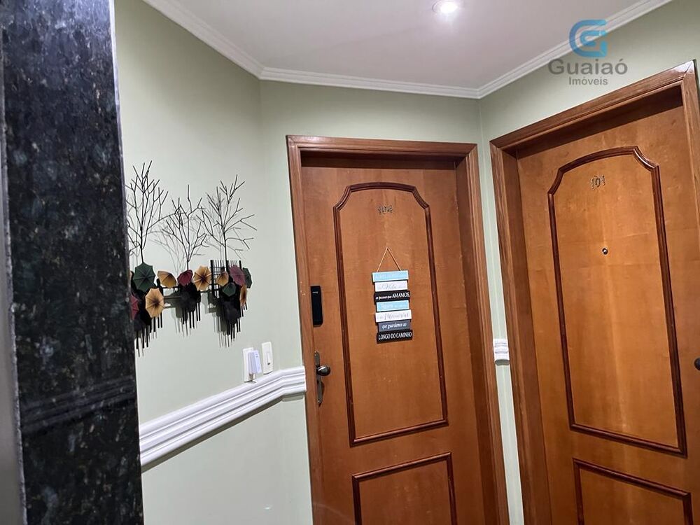 Apartamento à venda com 3 quartos, 130m² - Foto 4