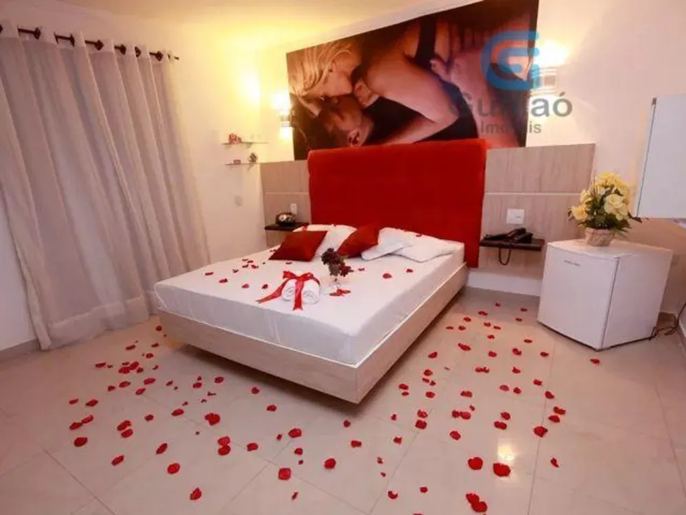 Prédio Inteiro, 1700 m² - Foto 1