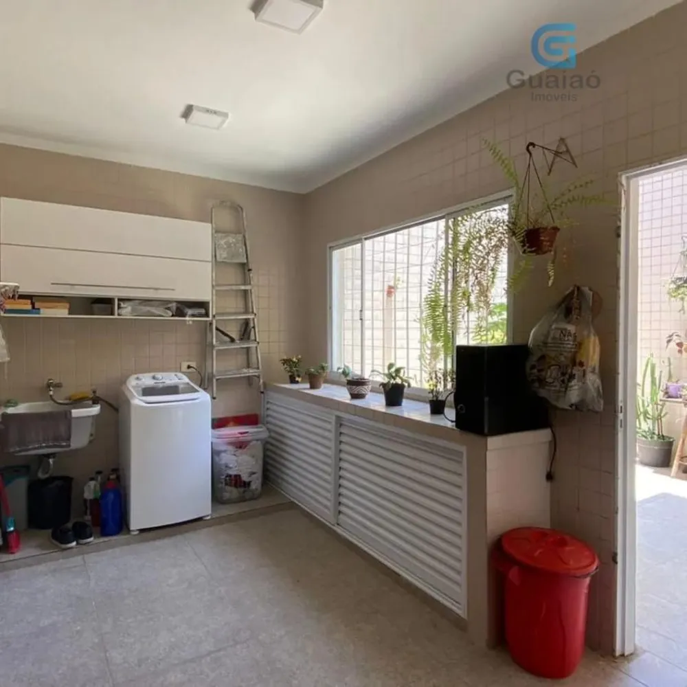 Casa, 3 quartos, 205 m² - Foto 15