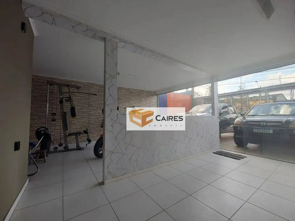 Casa, 3 quartos, 256 m² - Foto 1