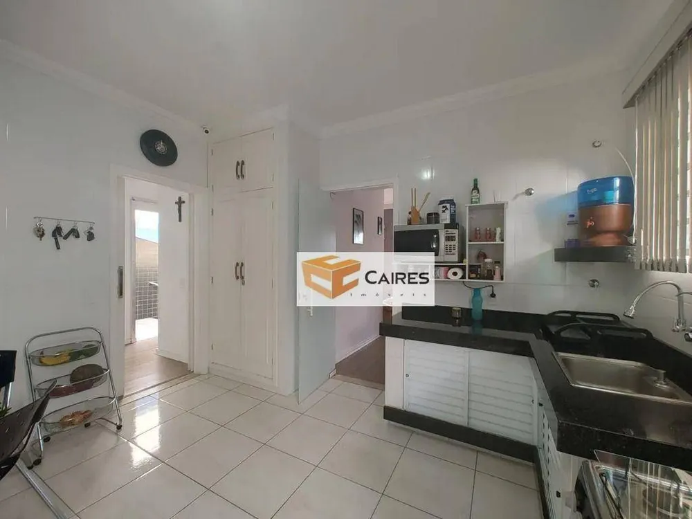 Casa, 3 quartos, 256 m² - Foto 2