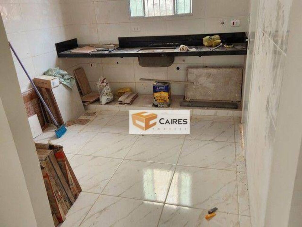 Casa à venda com 3 quartos, 160m² - Foto 3