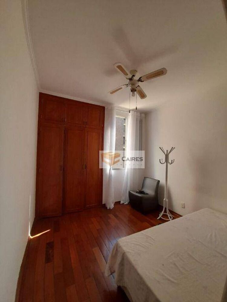 Apartamento à venda com 2 quartos, 75m² - Foto 2