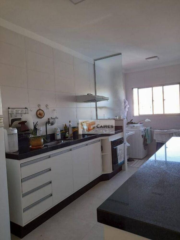 Apartamento à venda com 2 quartos, 75m² - Foto 3