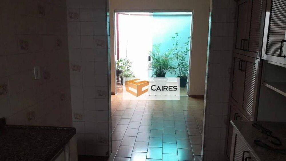 Casa, 4 quartos, 300 m² - Foto 8