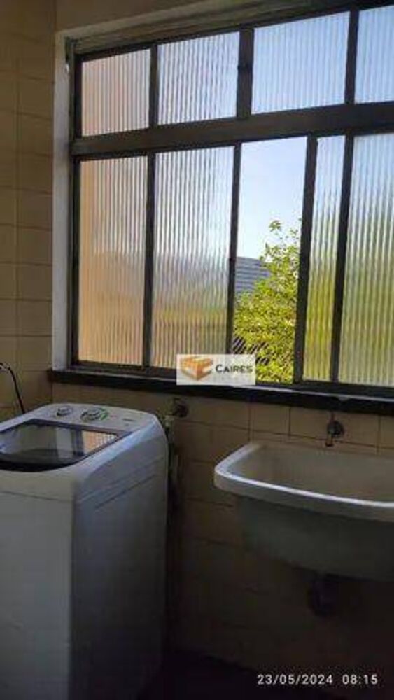 Apartamento à venda com 2 quartos, 70m² - Foto 2