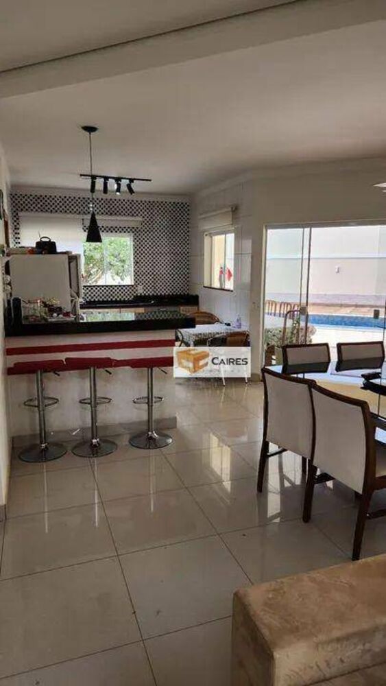Casa de Condomínio à venda com 3 quartos, 238m² - Foto 9