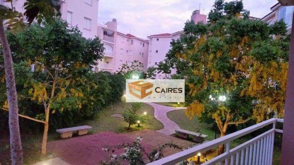 Apartamento para alugar com 2 quartos, 60m² - Foto 12