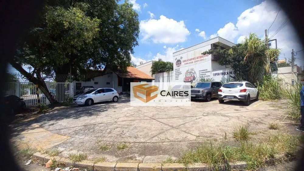 Casa, 3 quartos, 234 m² - Foto 1