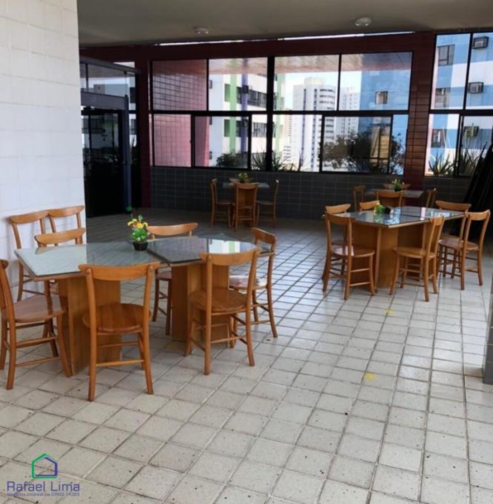 Apartamento à venda com 2 quartos, 65m² - Foto 4
