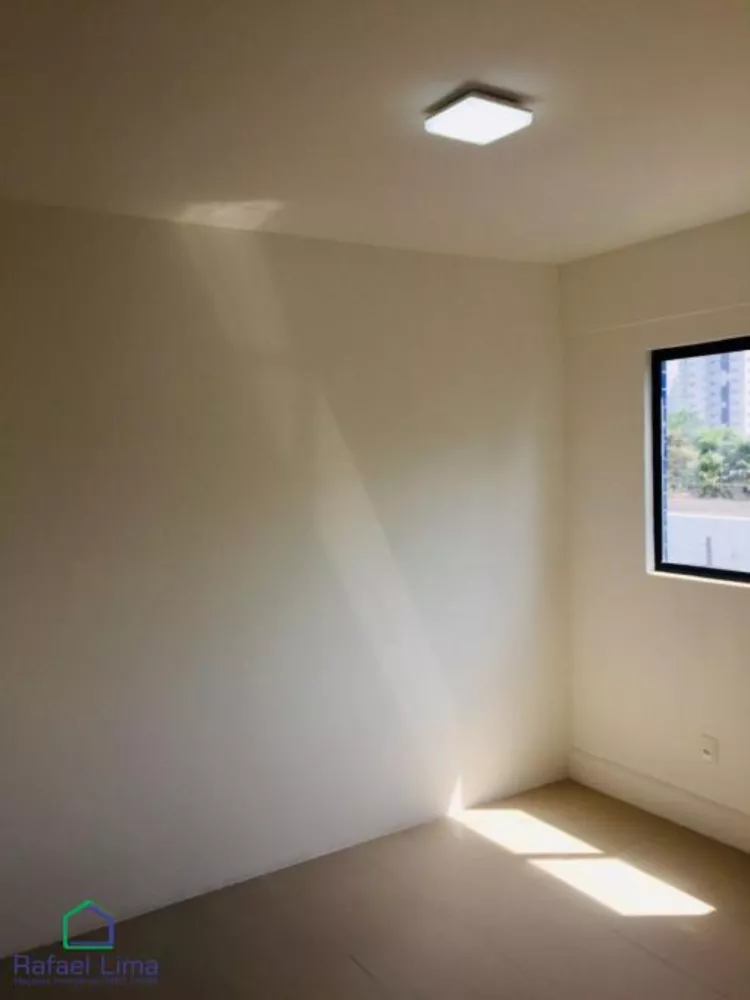 Apartamento à venda com 3 quartos - Foto 8