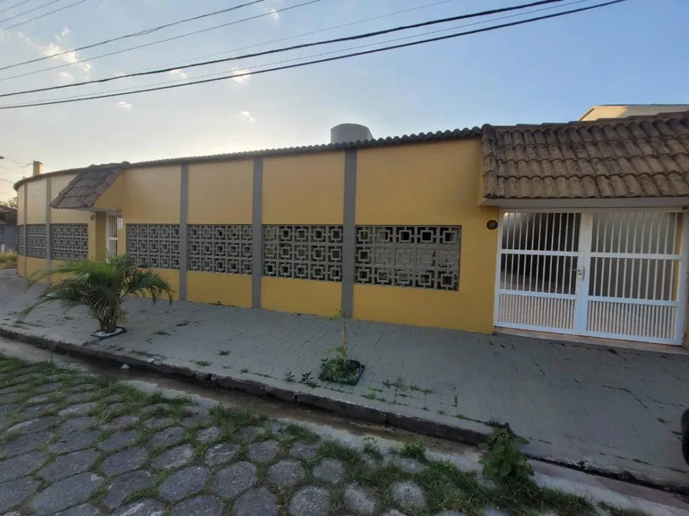 Casa, 3 quartos, 184 m² - Foto 1