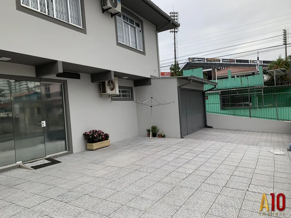Casa, 4 quartos, 234 m² - Foto 4
